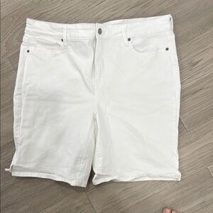 NYDJ White Jean Shorts with Cuffed Hem and High Waist